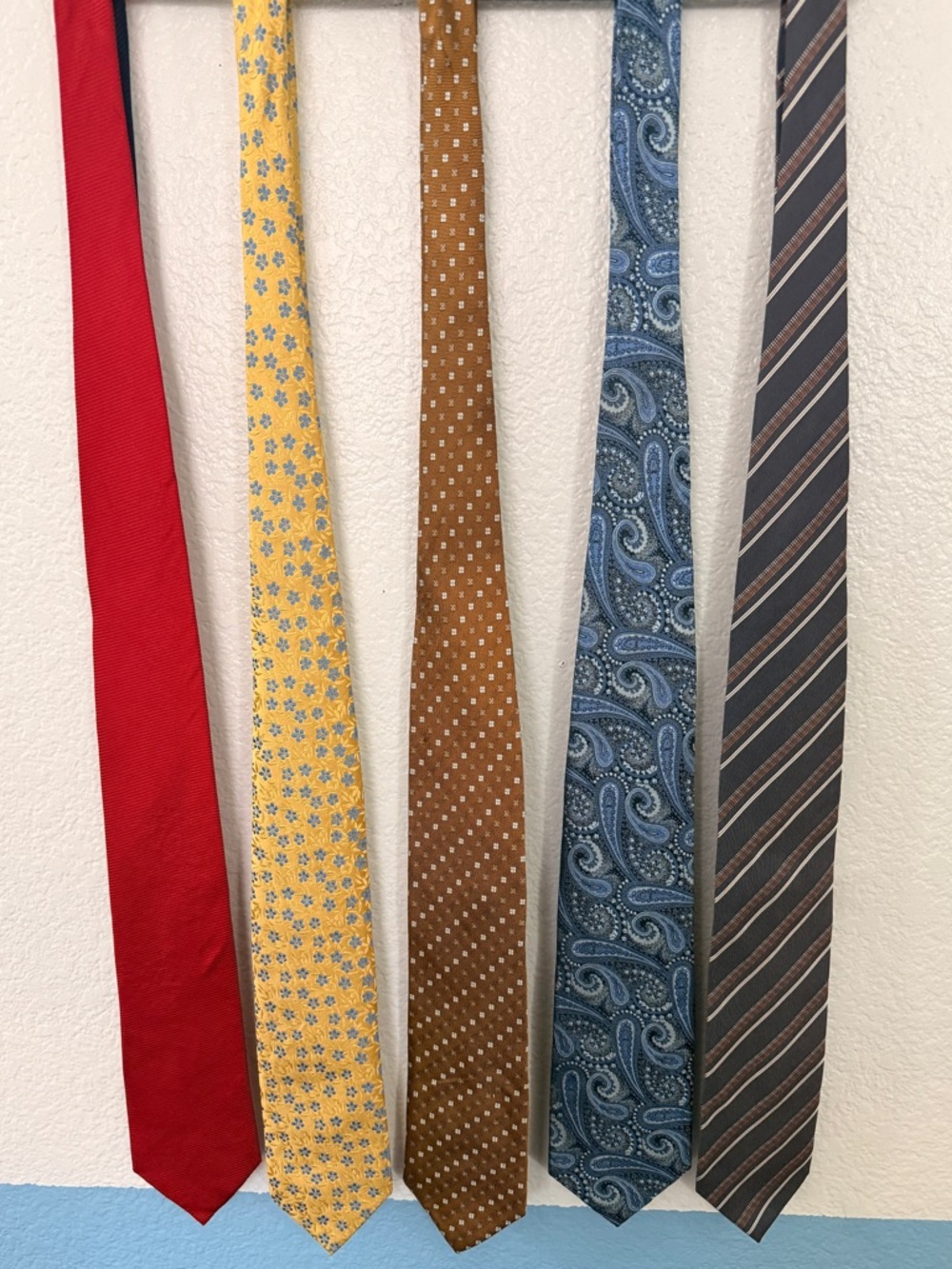 Men's Necktie